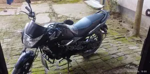 হোন্ডা ২০১০ ব্ল্যাক
