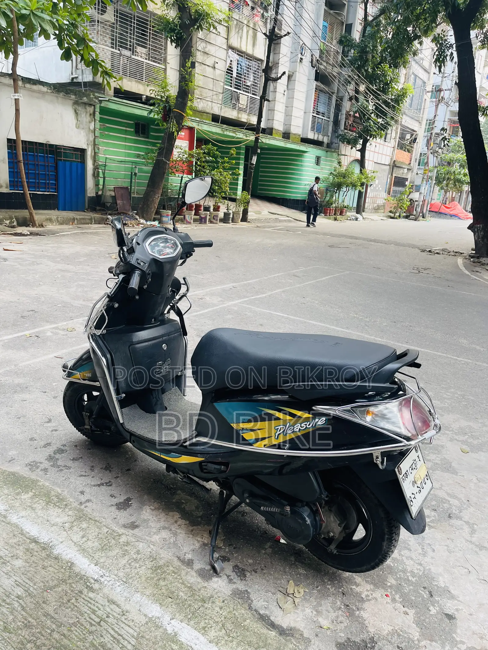 Hero Pleasure+ 2020 Black