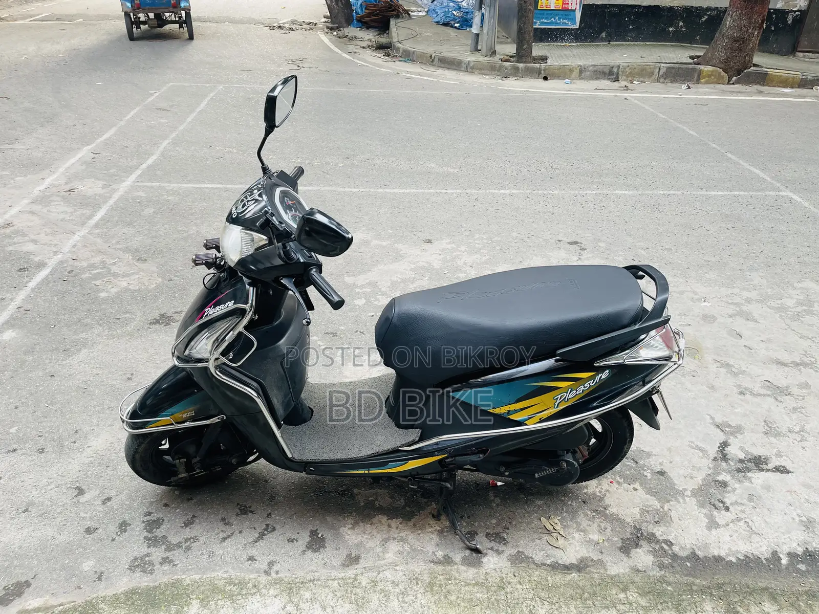 Hero Pleasure+ 2020 Black