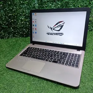 Laptop Asus 3GB Intel SSD 256GB