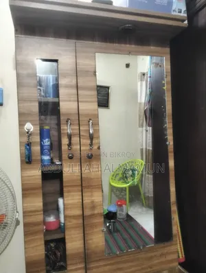 ড্রেসিং টেবিল/Dressingtable