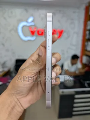 Apple iPhone 13 128 GB Pink