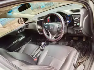 Honda Grace 2015 সিলভার