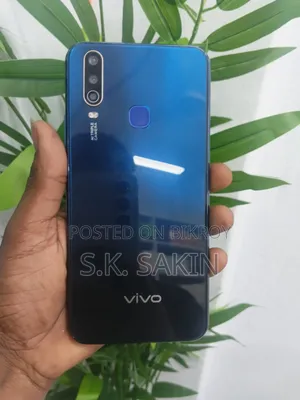 Vivo Y12 64 GB Blue