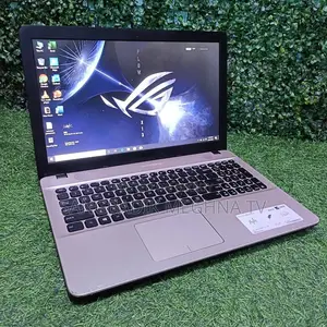 Laptop Asus 4GB Intel SSD 500GB