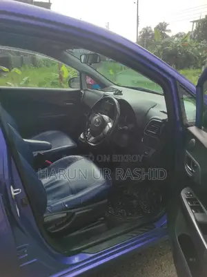 Toyota Ractis 1.5 FWD 2011 Blue