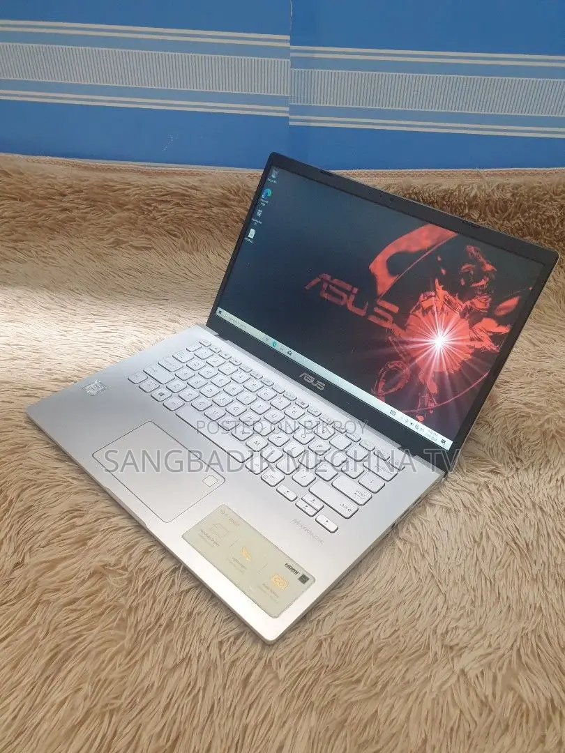 Laptop Asus 8GB Intel SSD 512GB