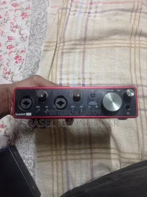 Focusrite Scarlett 2i2 Studio 4th Gen Recording