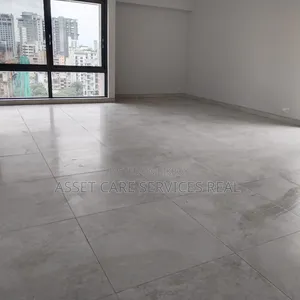 4bdrm Apartment in Gulshan for Sale