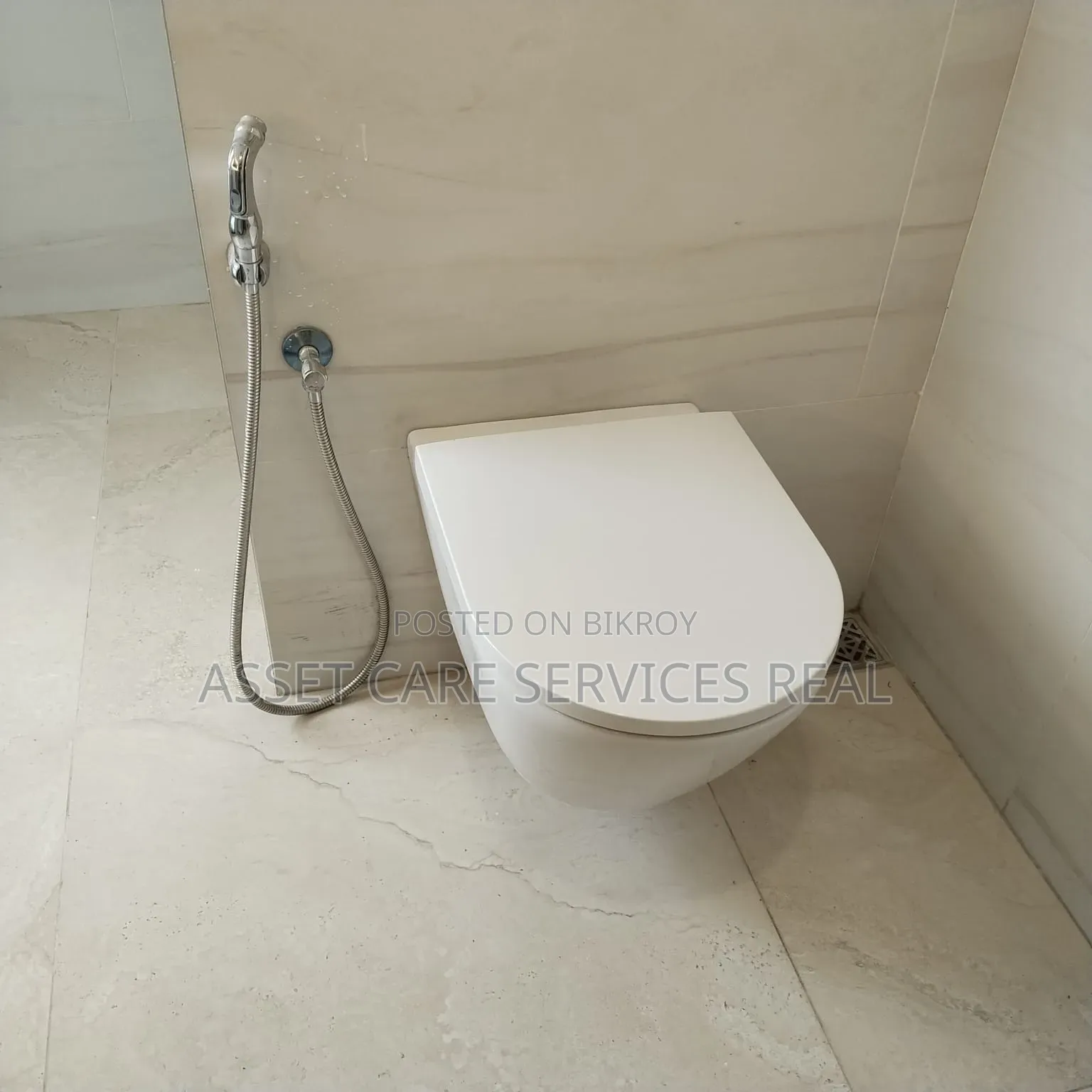 4bdrm Apartment in Gulshan for Sale