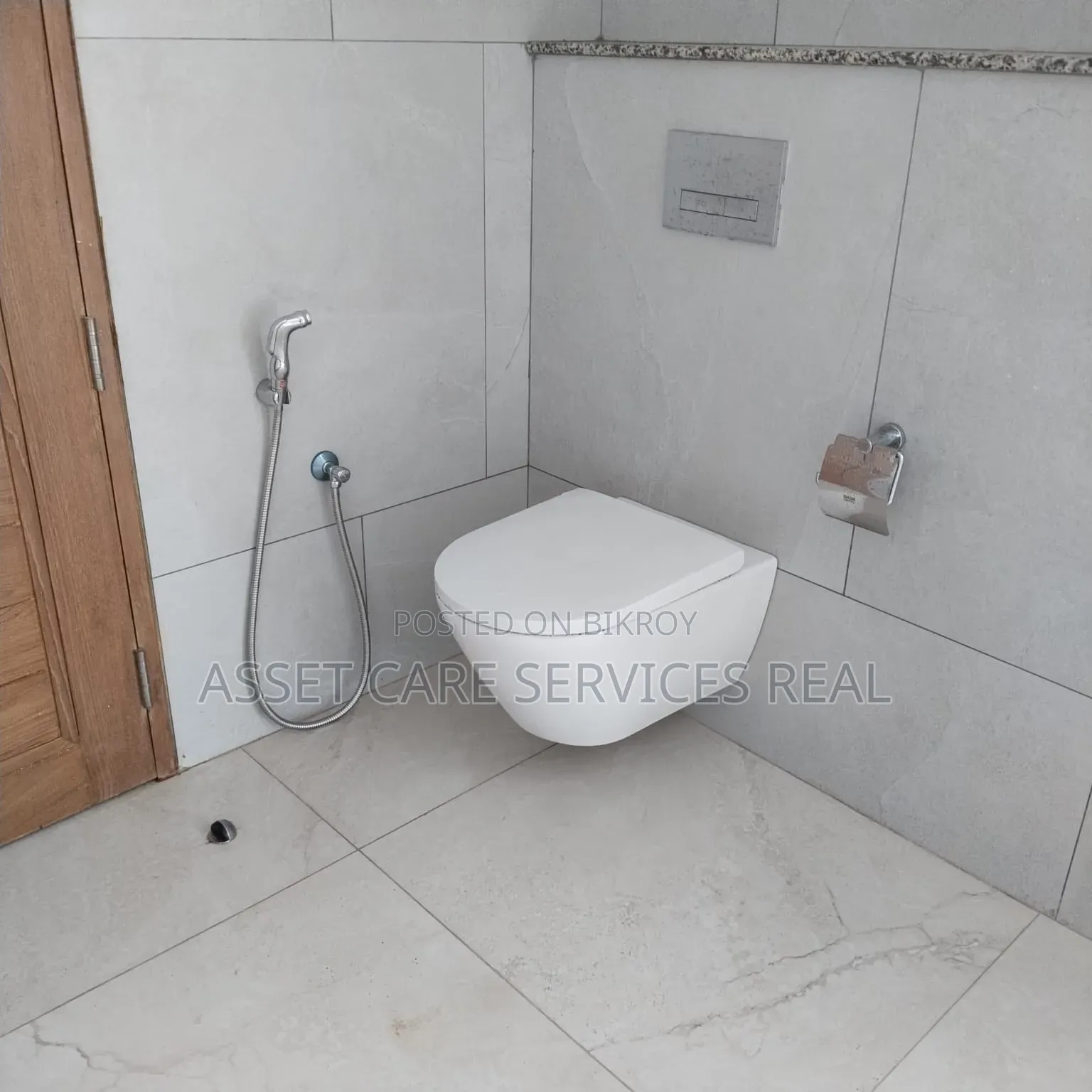 4bdrm Apartment in Gulshan for Sale