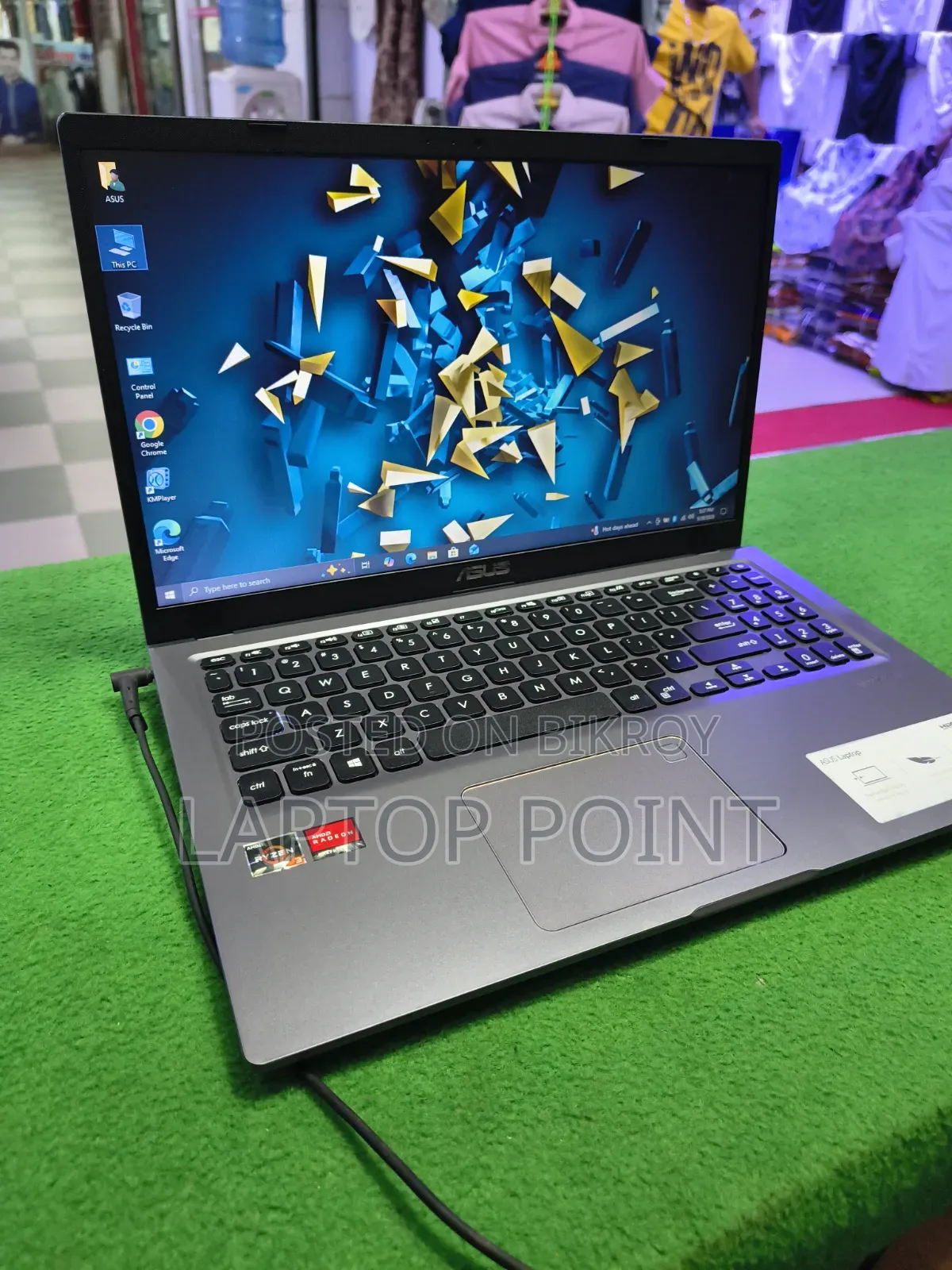 Laptop Asus VivoBook Max X541UA 8GB AMD Ryzen 3 SSD 256GB