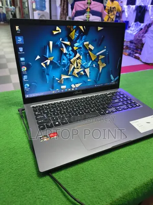 Laptop Asus VivoBook Max X541UA 8GB AMD Ryzen 3 SSD 256GB
