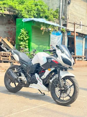 Yamaha YZF-R 2014 White