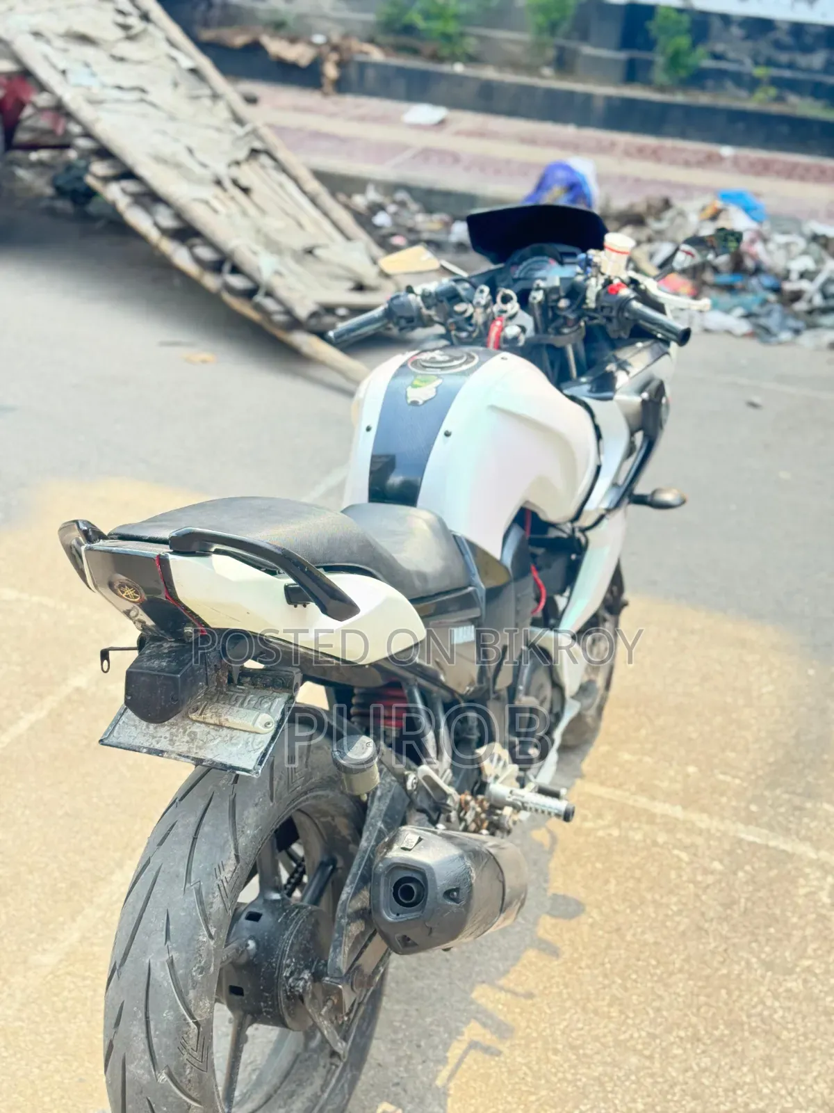 Yamaha YZF-R 2014 White