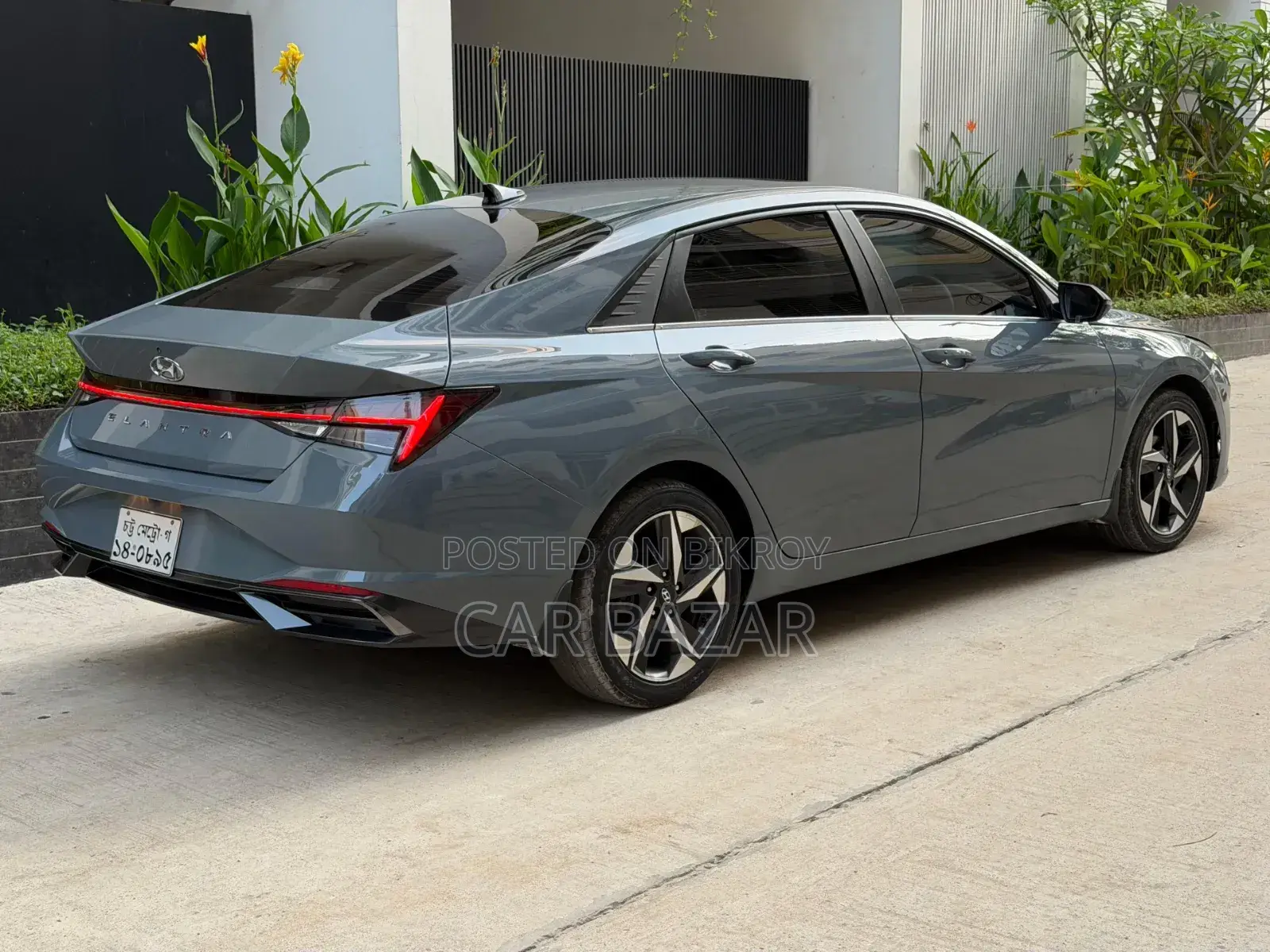 Hyundai Elantra 2021 Gray