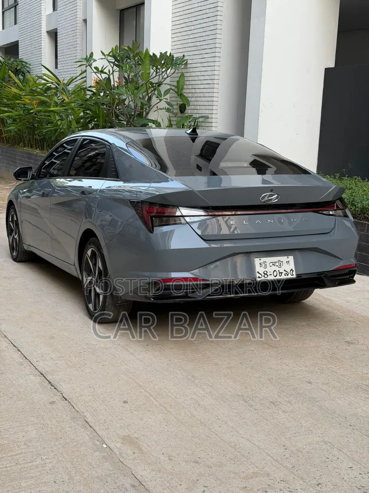 Hyundai Elantra 2021 Gray