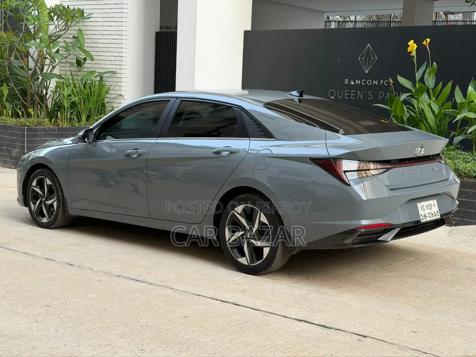 Hyundai Elantra 2021 Gray