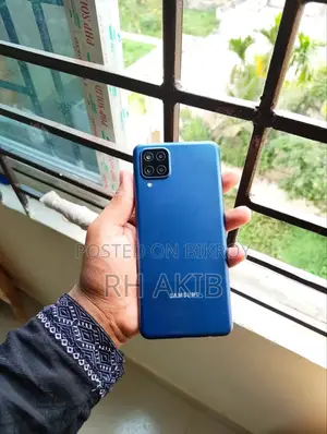 Samsung Galaxy A12 64 GB Blue
