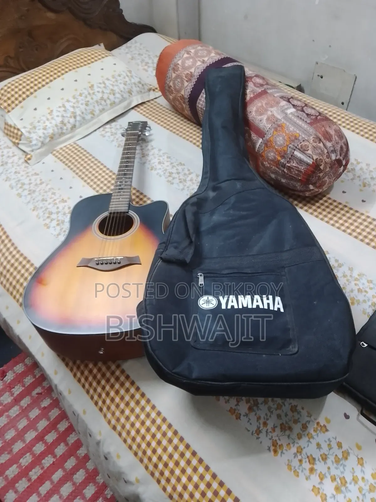 Acoustic Guitar