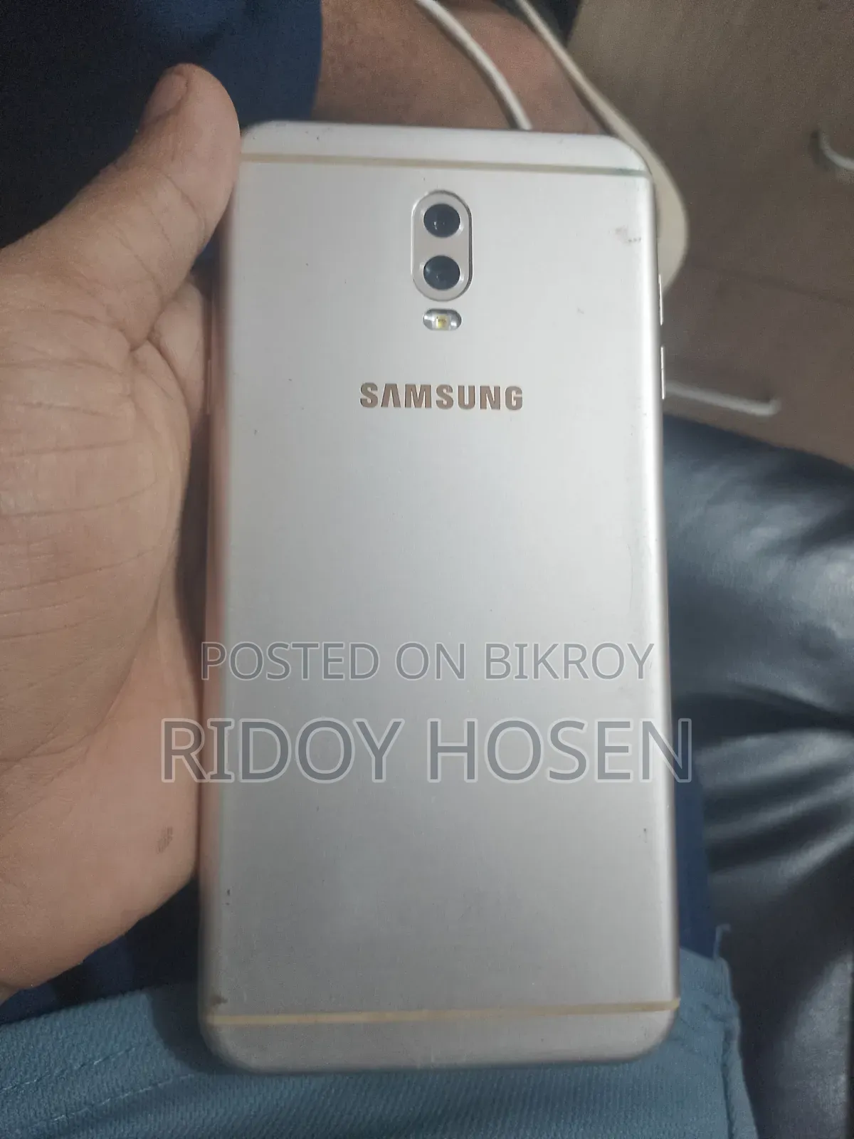 Samsung Galaxy J7 32 GB Silver