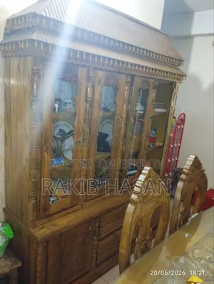 Wall Showcase