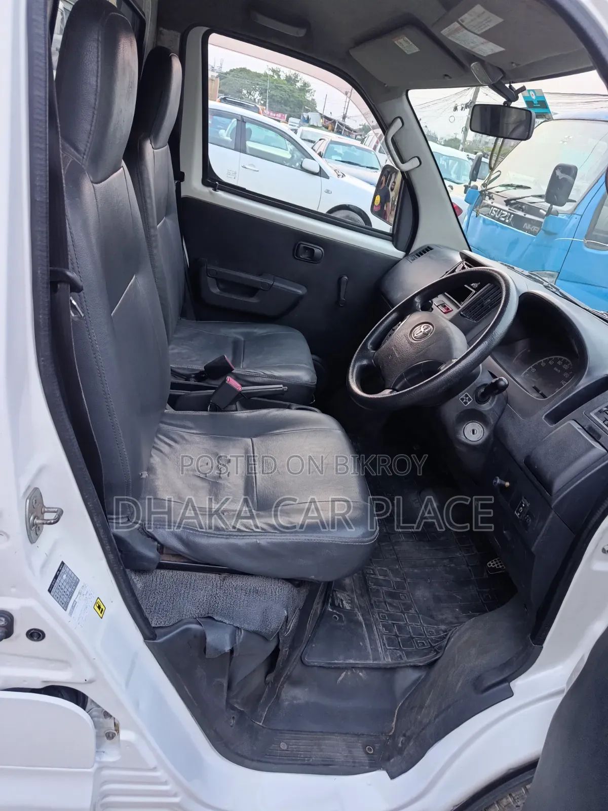 Toyota Delivery Van 2014 White