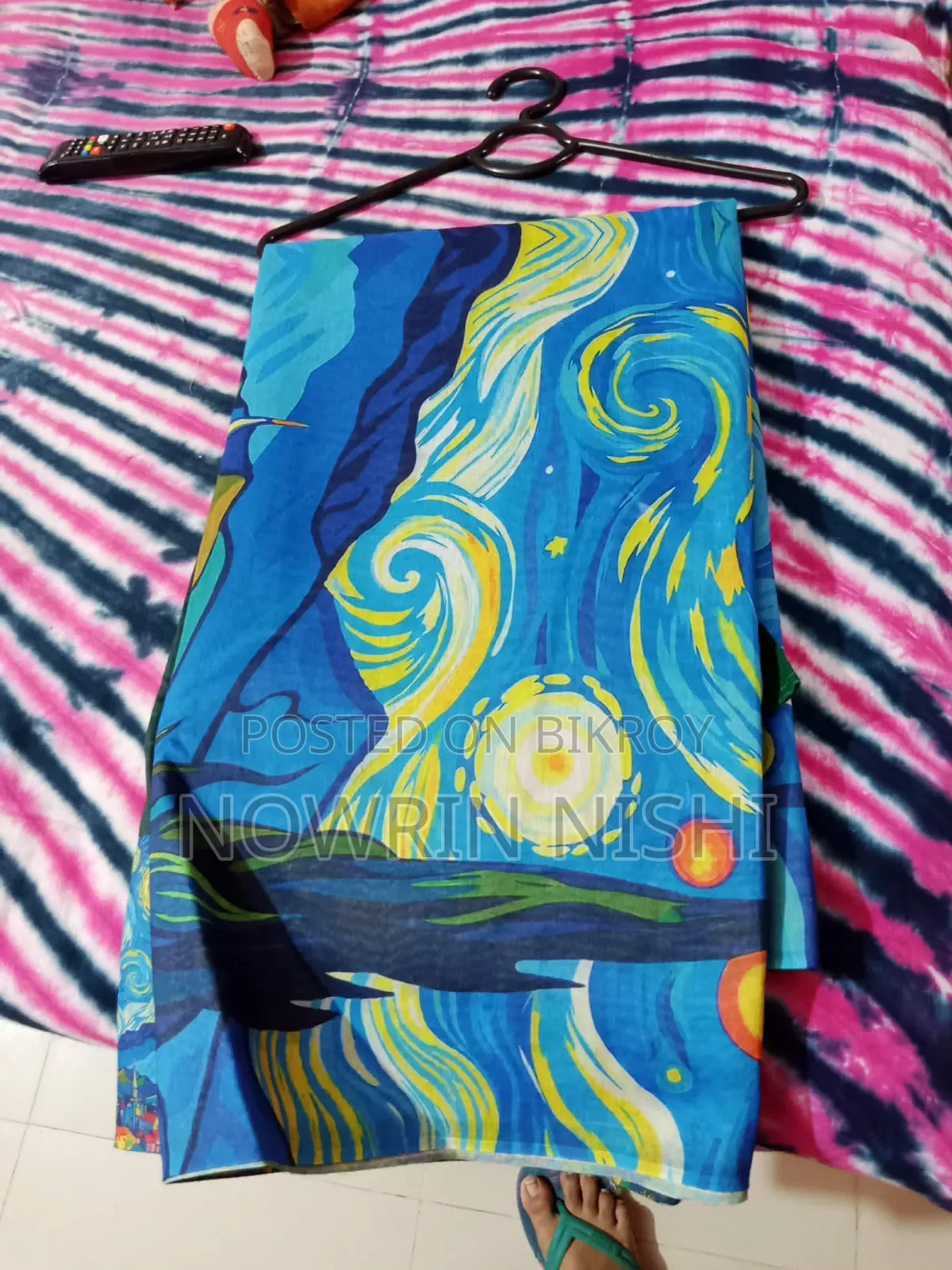Sarees and Gowns for Sale