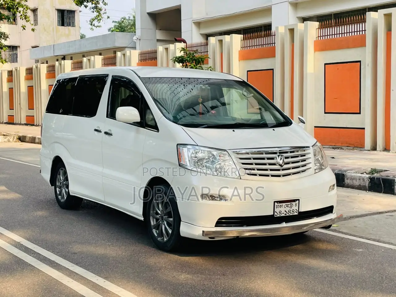 New Toyota Alphard 2005 White