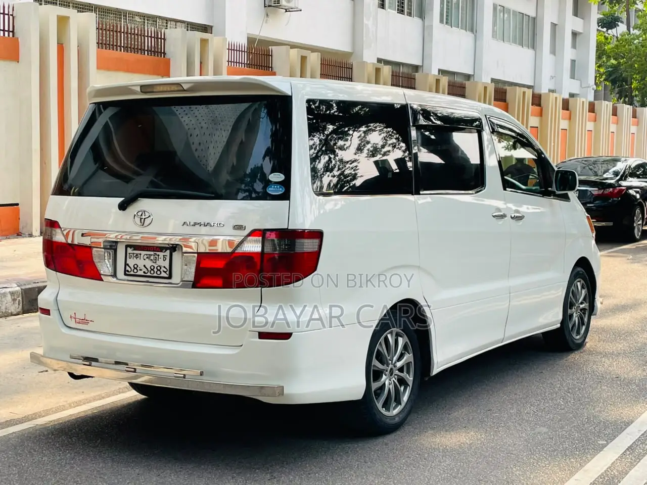 New Toyota Alphard 2005 White