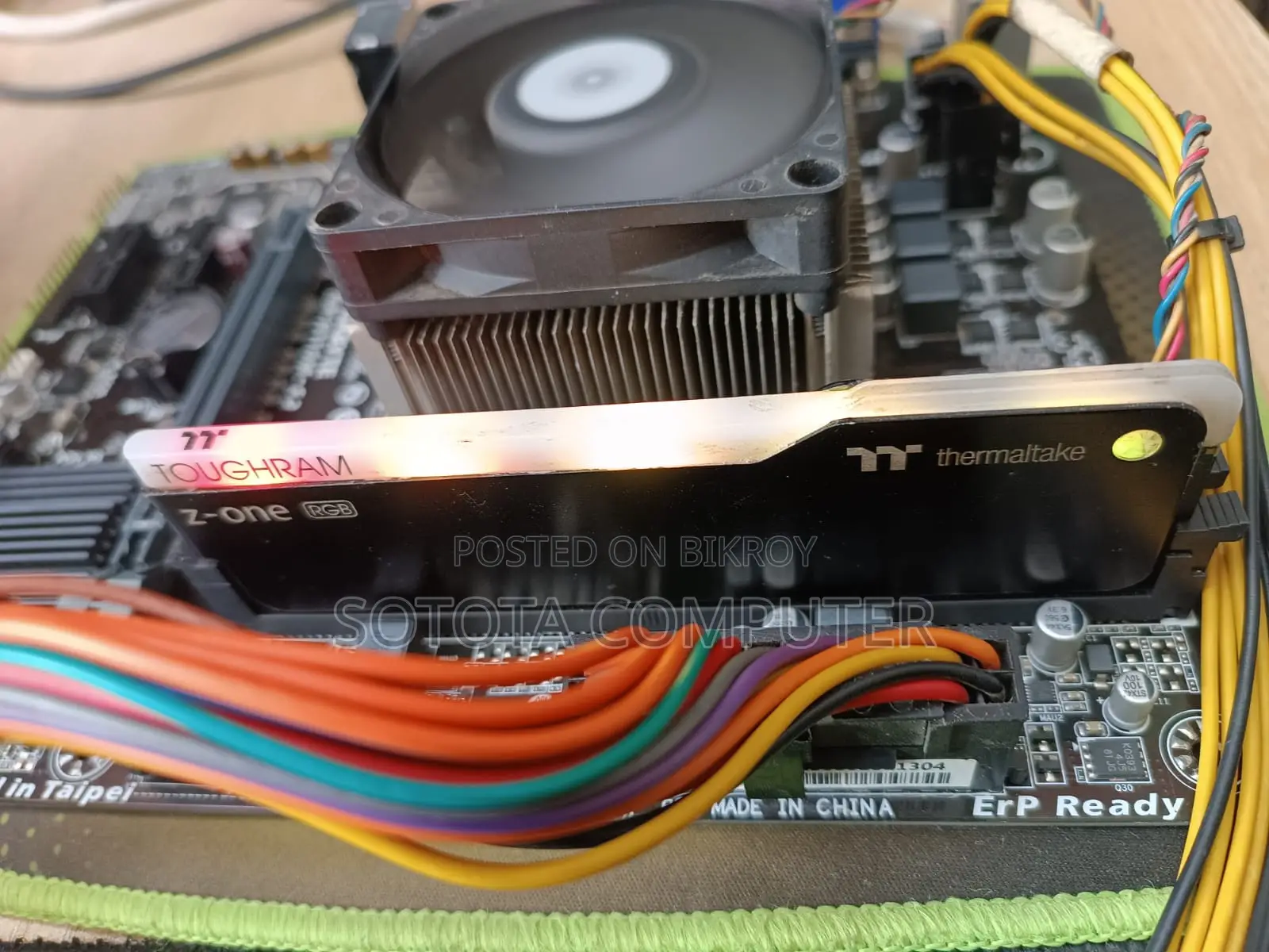 Thermaltake Toughram Z-one Rgb 8gb 3600mhz Ddr4 Desktop Ram
