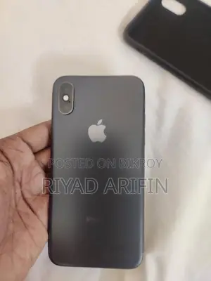 Apple iPhone XS 64 GB Black