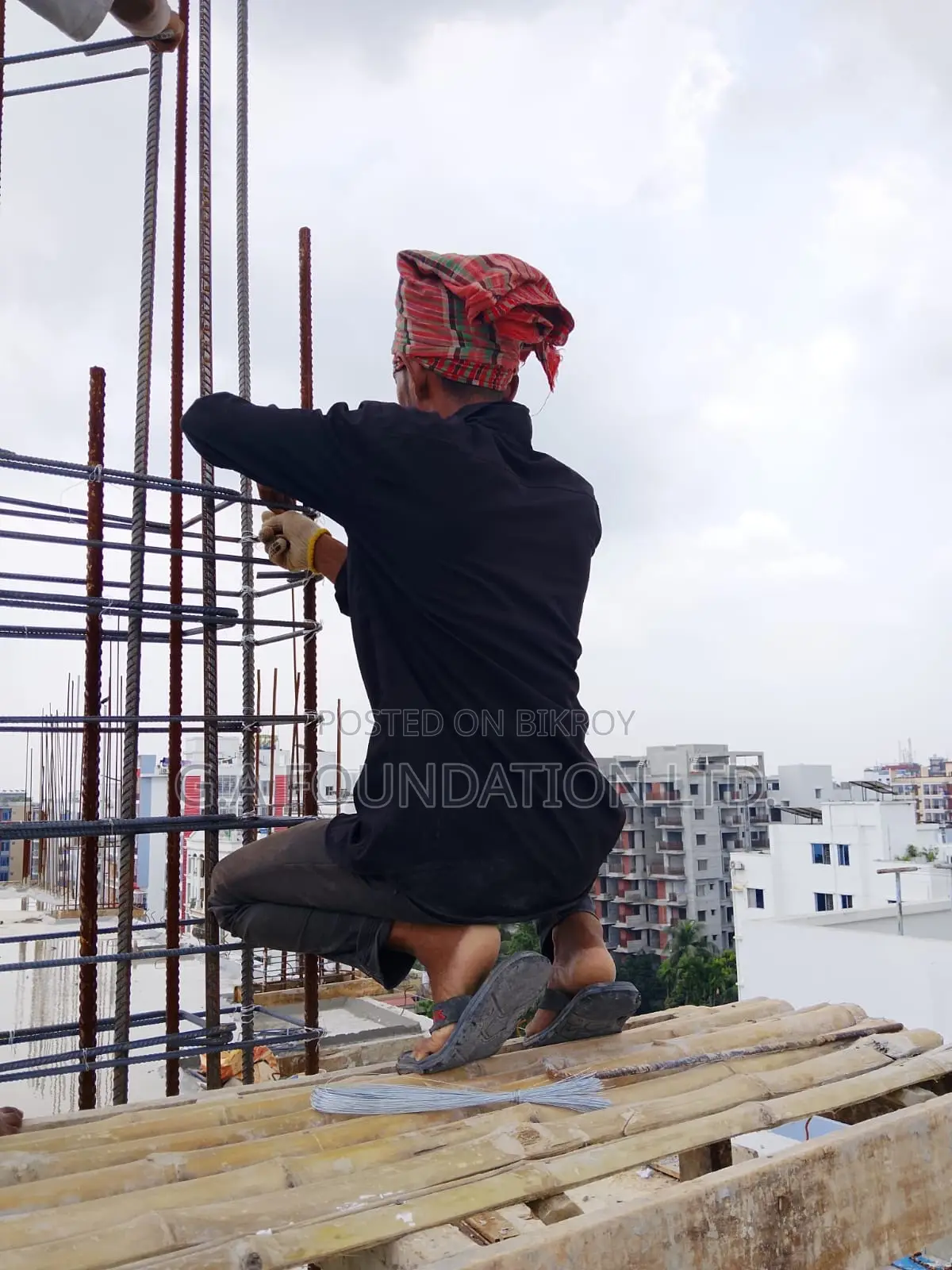 4bdrm Apartment in G. A. Chowdhury Bari, Mirpur for Sale