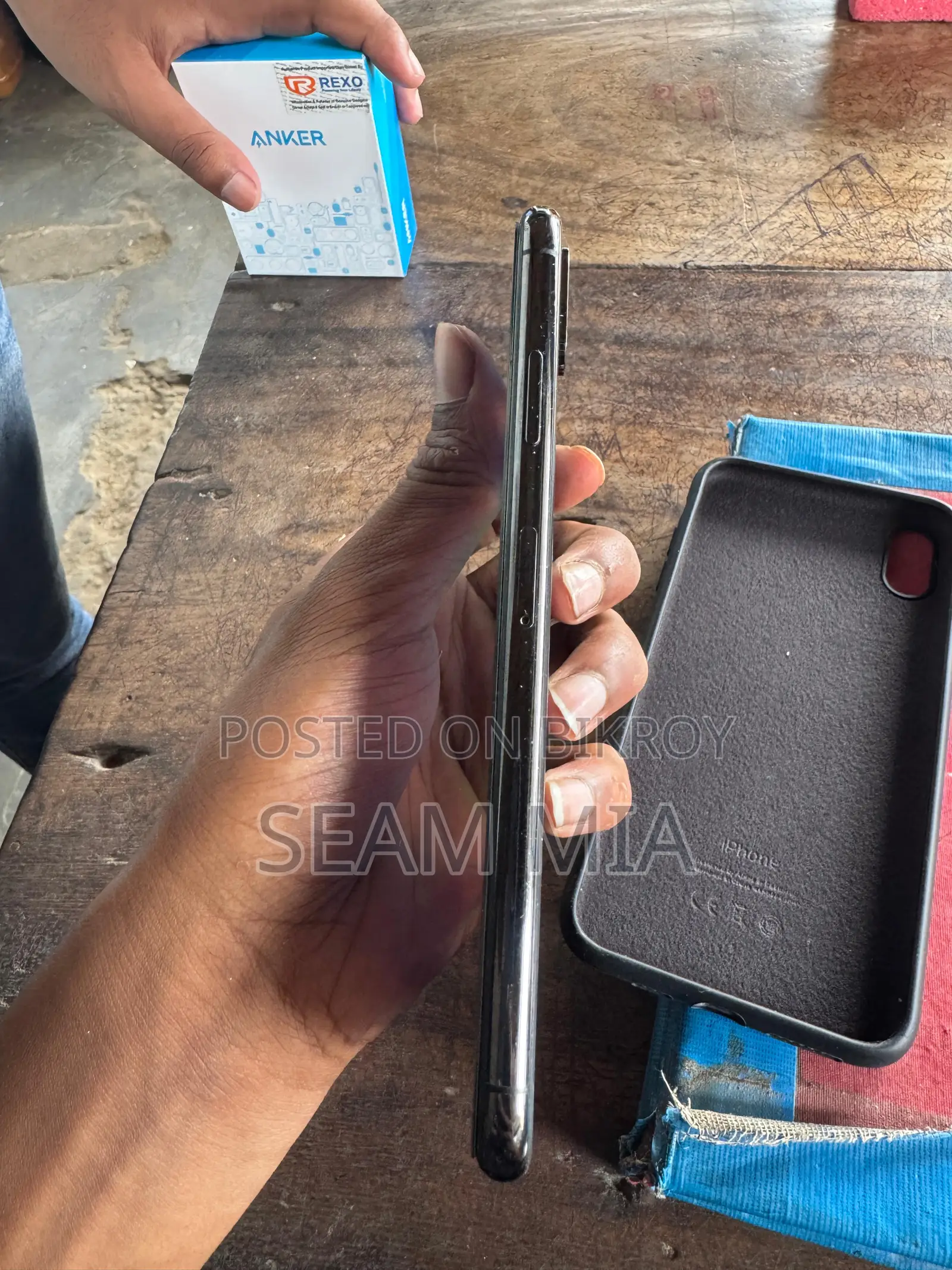 Apple iPhone XS Max 64 GB Black