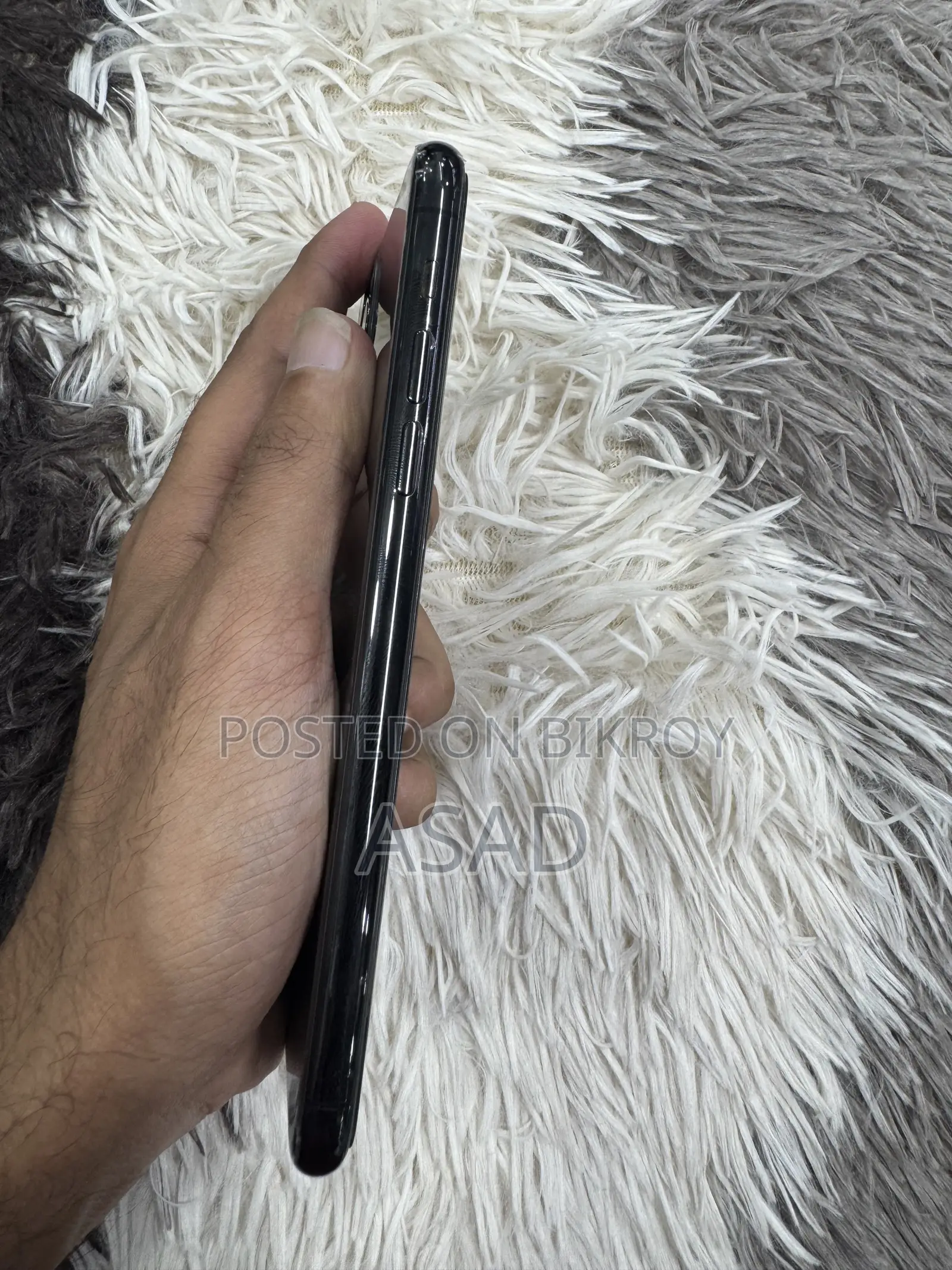 New Apple iPhone 11 Pro Max 256 GB Black