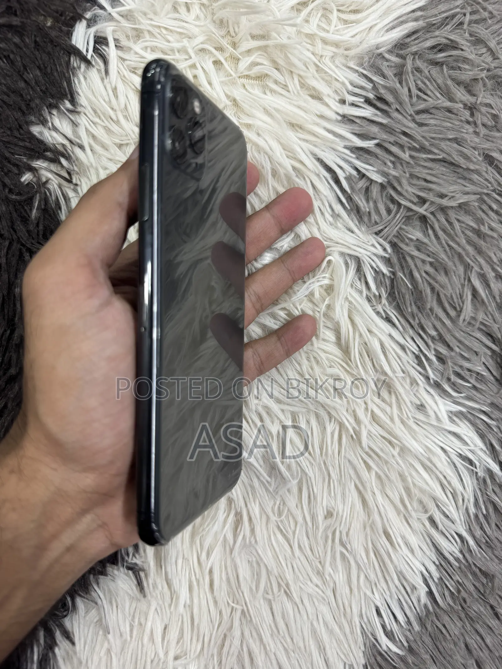 New Apple iPhone 11 Pro Max 256 GB Black