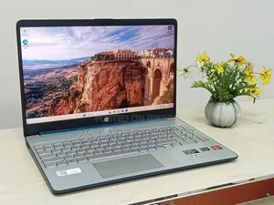Laptop HP 15s 8GB AMD Ryzen 5 SSD 512GB