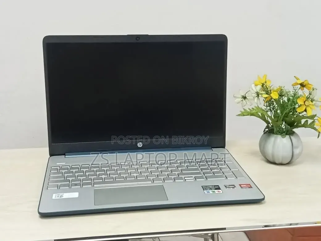 Laptop HP 15s 8GB AMD Ryzen 5 SSD 512GB