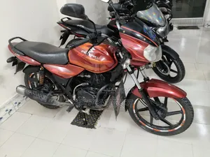 Bajaj Discover 135 2010 Red