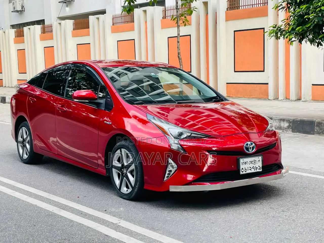 New Toyota Prius 4dr Hatchback (1.8L 4cyl gas/electric hybrid CVT) 2016 Red