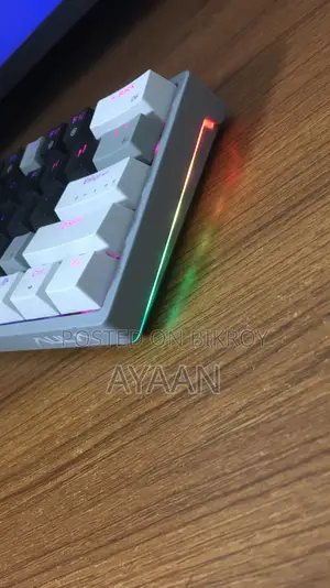 Aula F2361 Keyboard