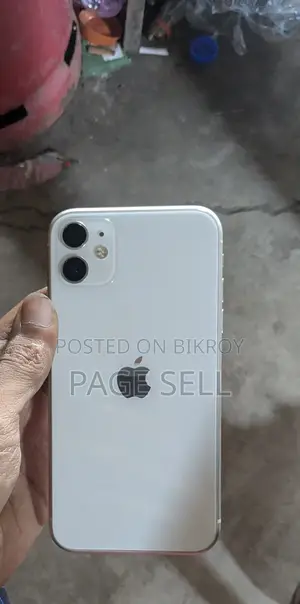 Apple iPhone 11 128 GB White