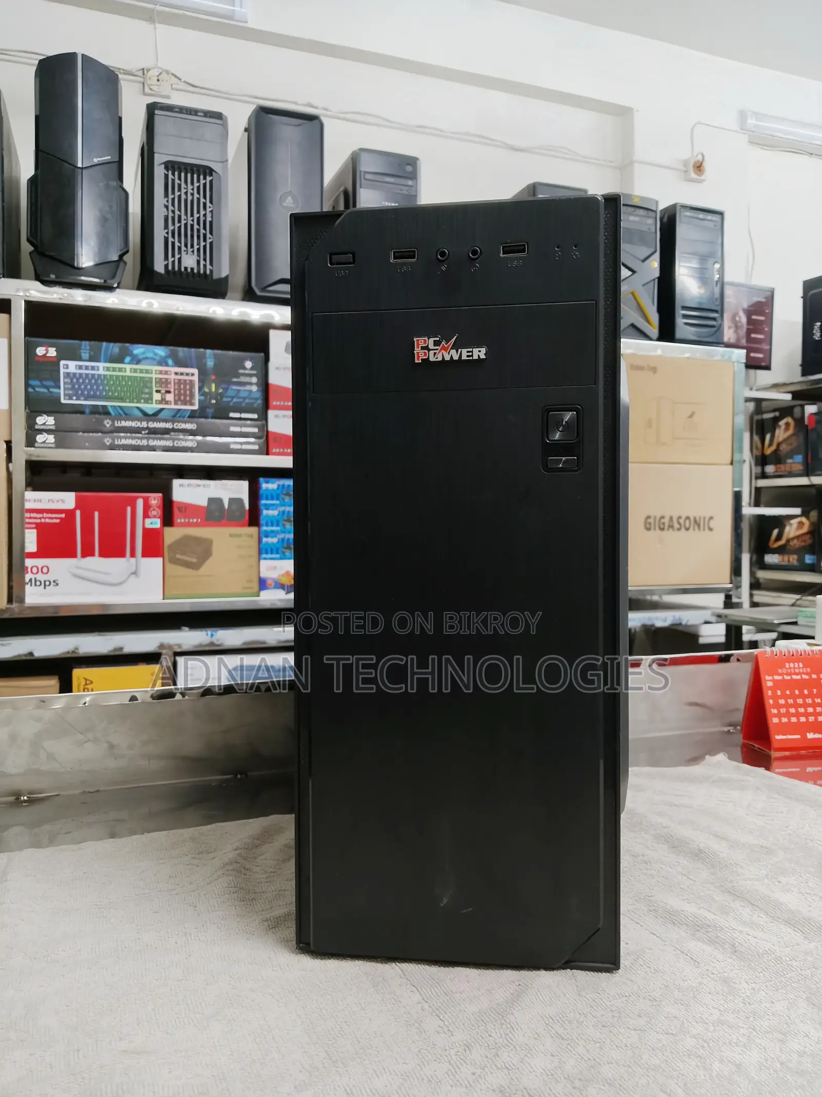 Desktop Computer 8GB Intel Core I5 SSD 128GB