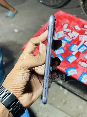 Apple iPhone 11 128 GB Purple