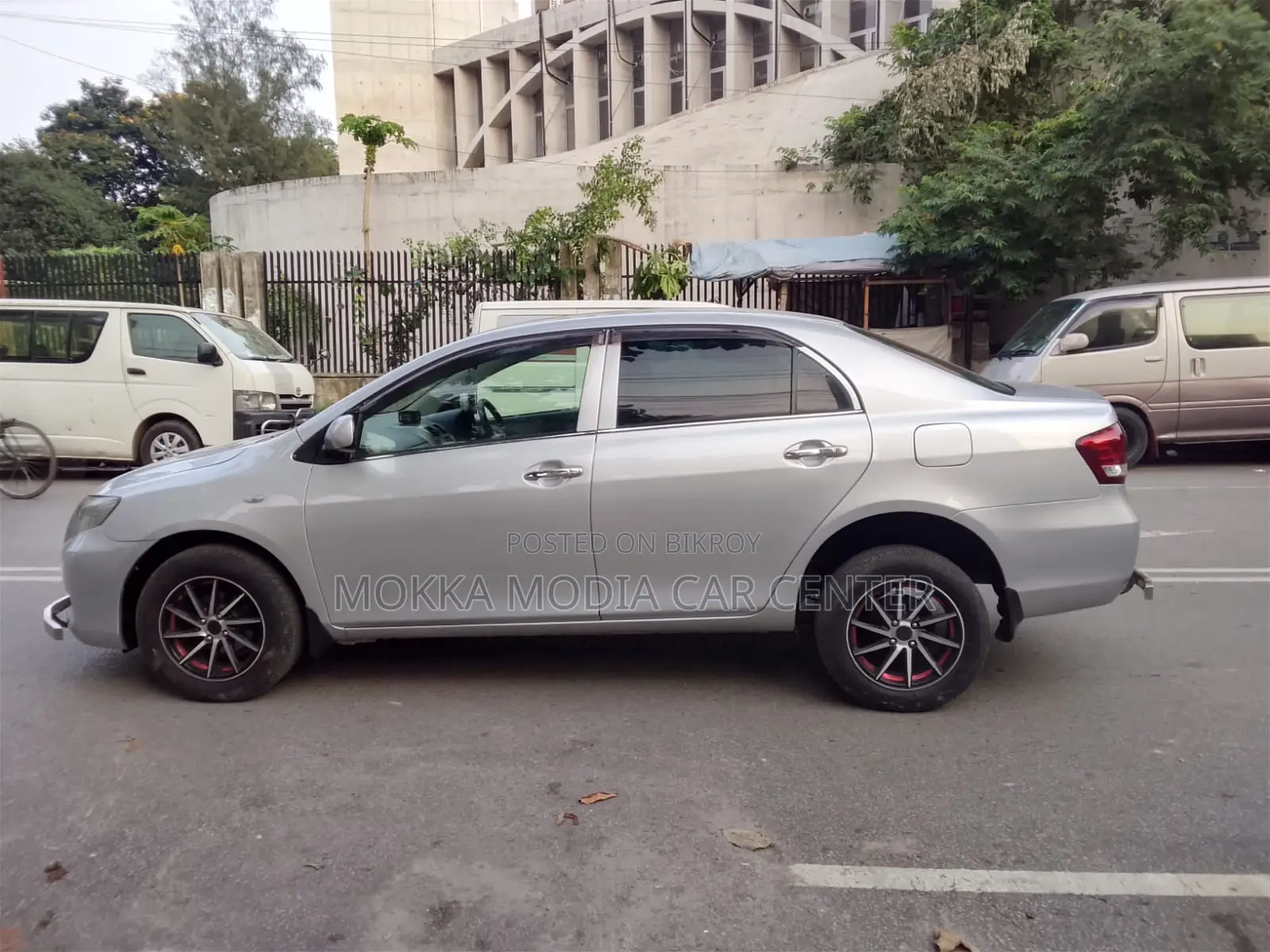 Toyota Axio 2009 Silver