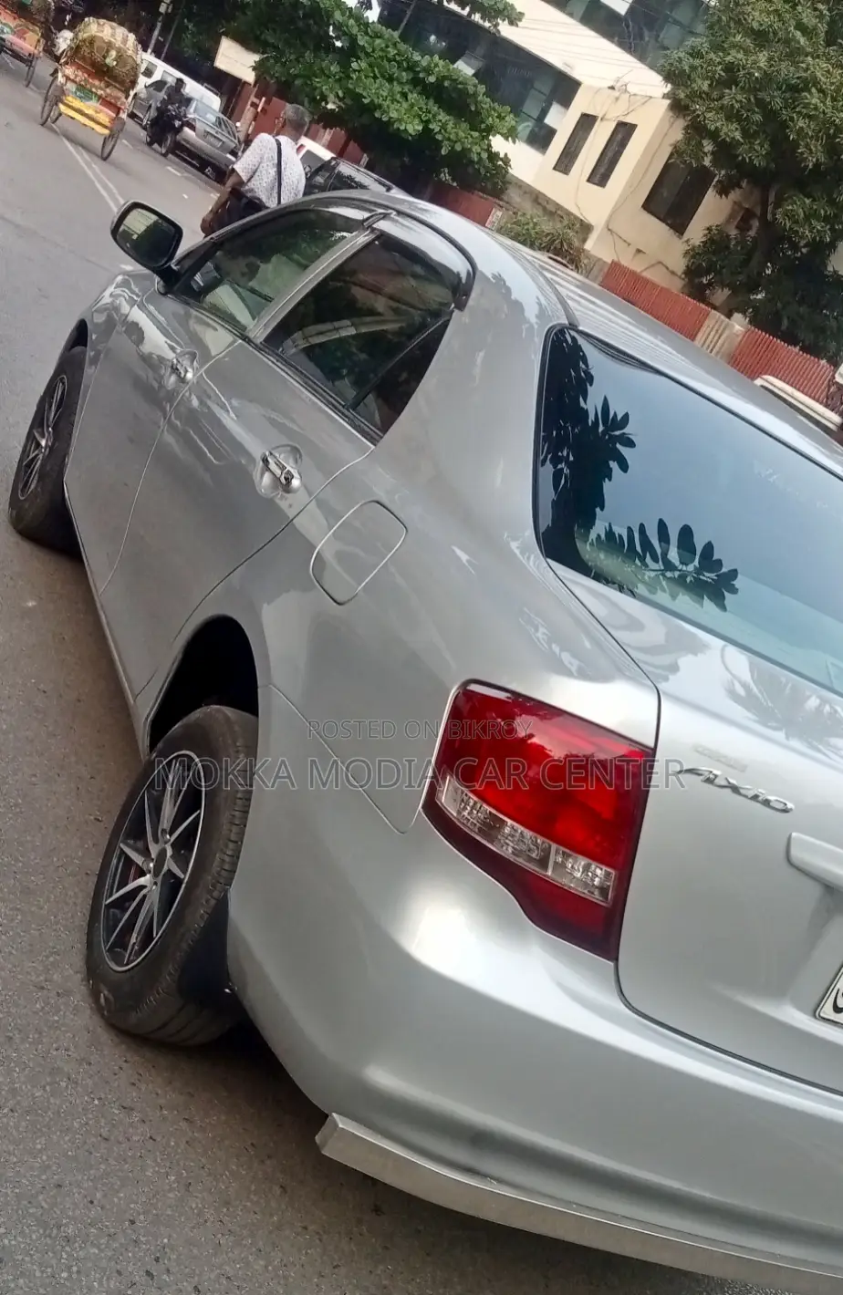 Toyota Axio 2009 Silver
