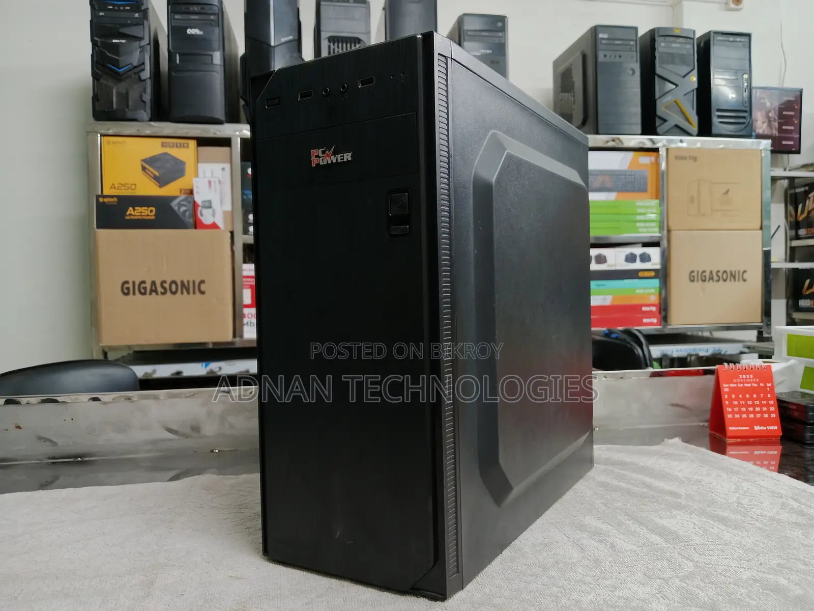 Desktop Computer 8GB Intel Core I5 SSD 128GB