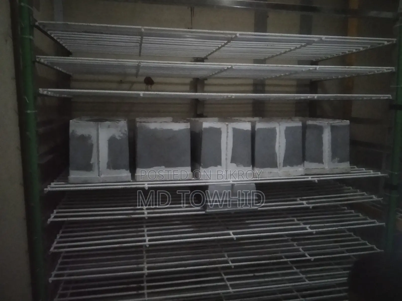 Unused 7ft SS body rack for sale. SS body, MS shelves.