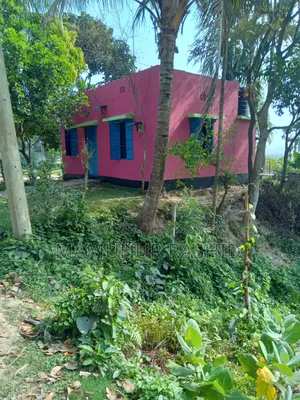 3bdrm House in Raipura for sale