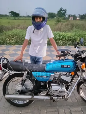 Yamaha 2000 Blue